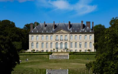Summer Events Nearby: Explore Villarceaux and La Roche-Guyon