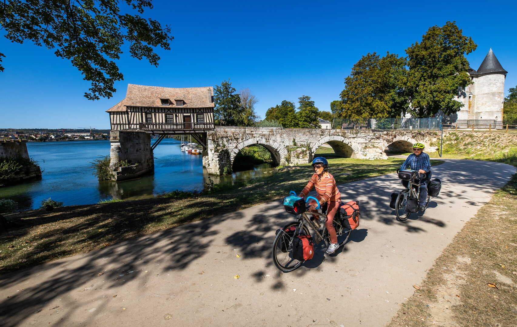 reizigers per fiets oude molens vernon