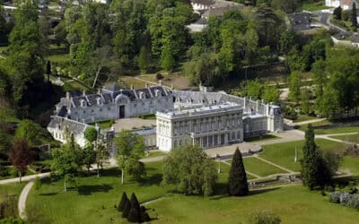 Middeleeuwse schatten ontdekken: kastelen in Normandië